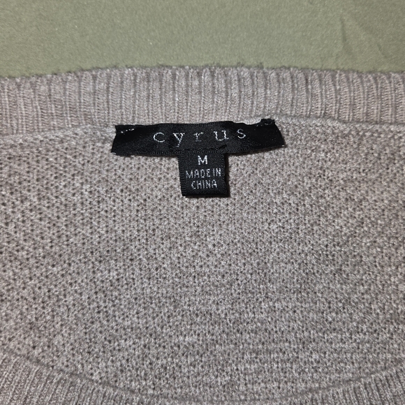 Knit Sweater Dress – Size M #010 - Picture 2 of 4